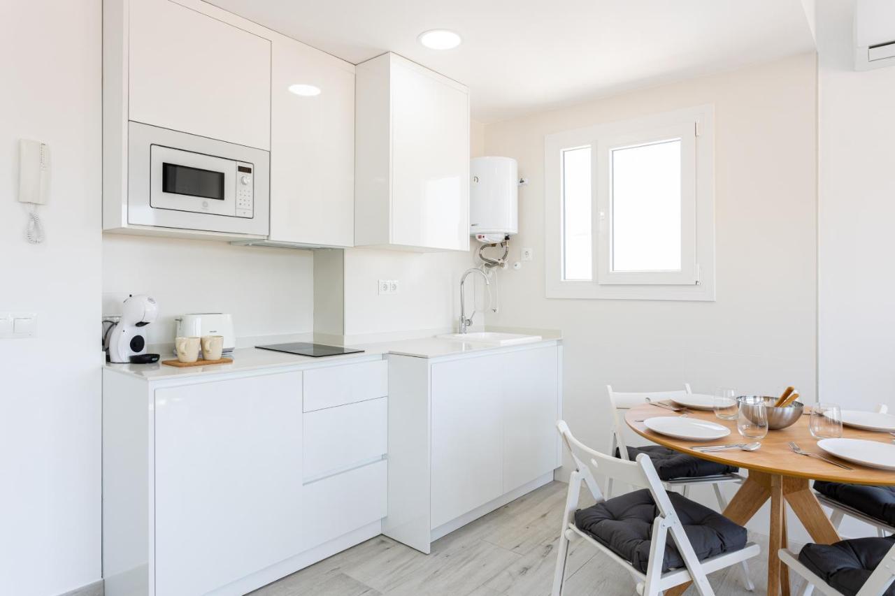 Apartamentos La Pelusa Malaga Ngoại thất bức ảnh