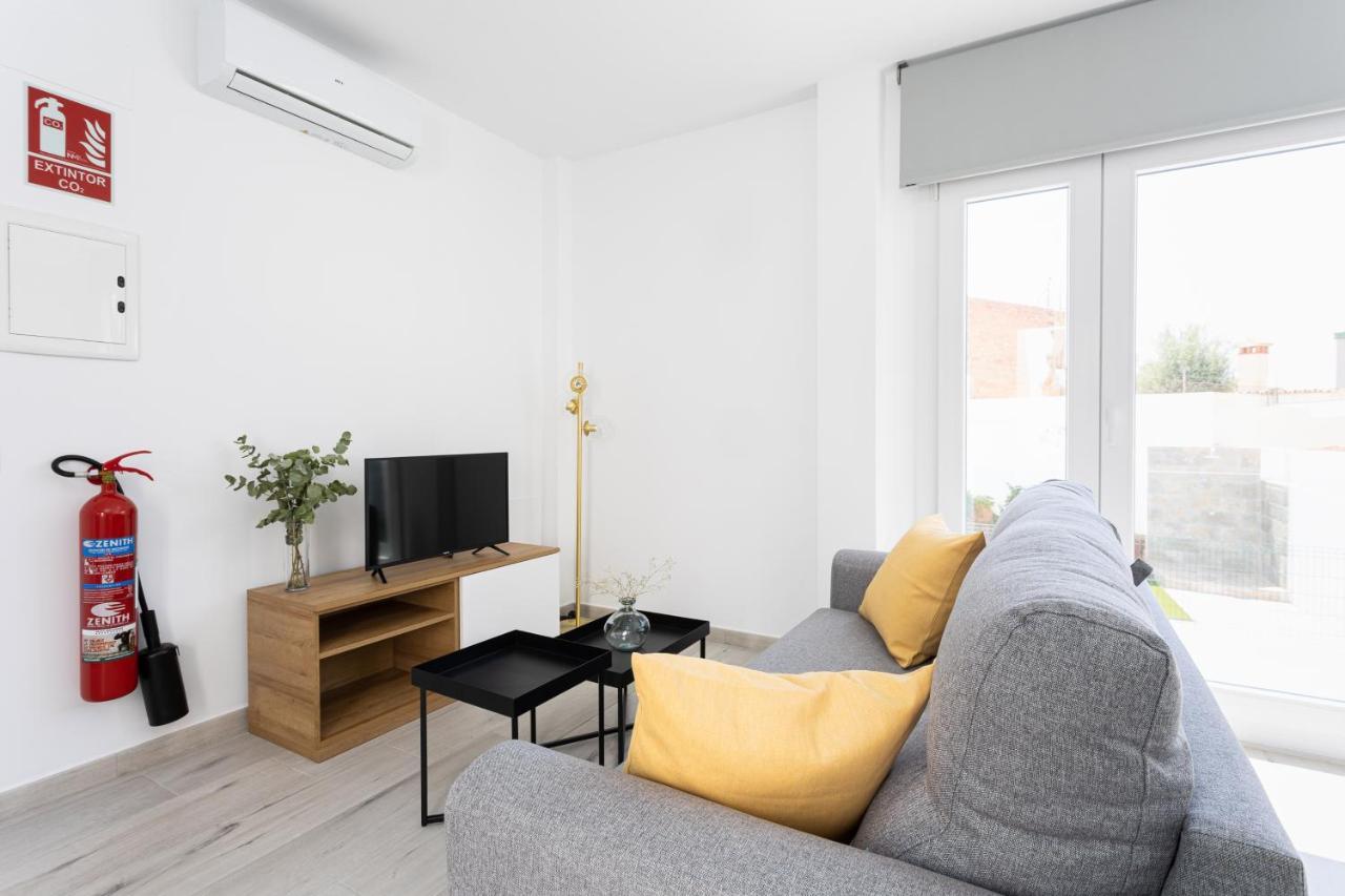 Apartamentos La Pelusa Malaga Ngoại thất bức ảnh