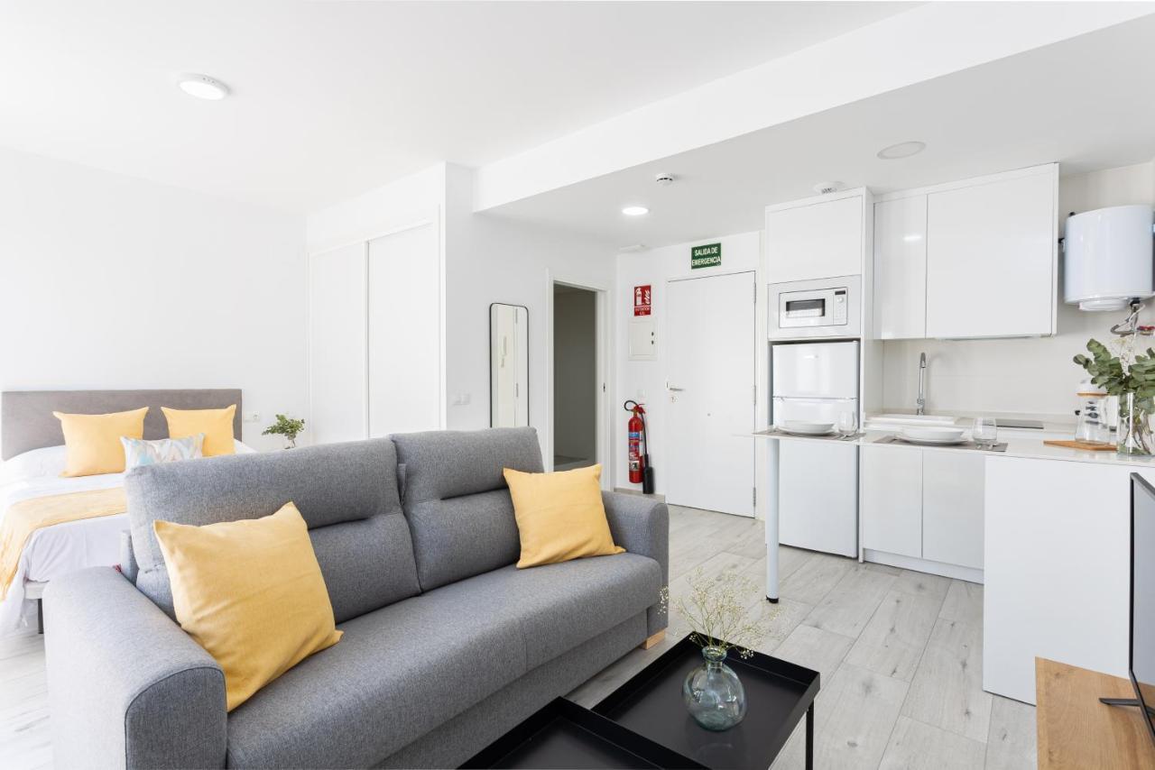 Apartamentos La Pelusa Malaga Ngoại thất bức ảnh