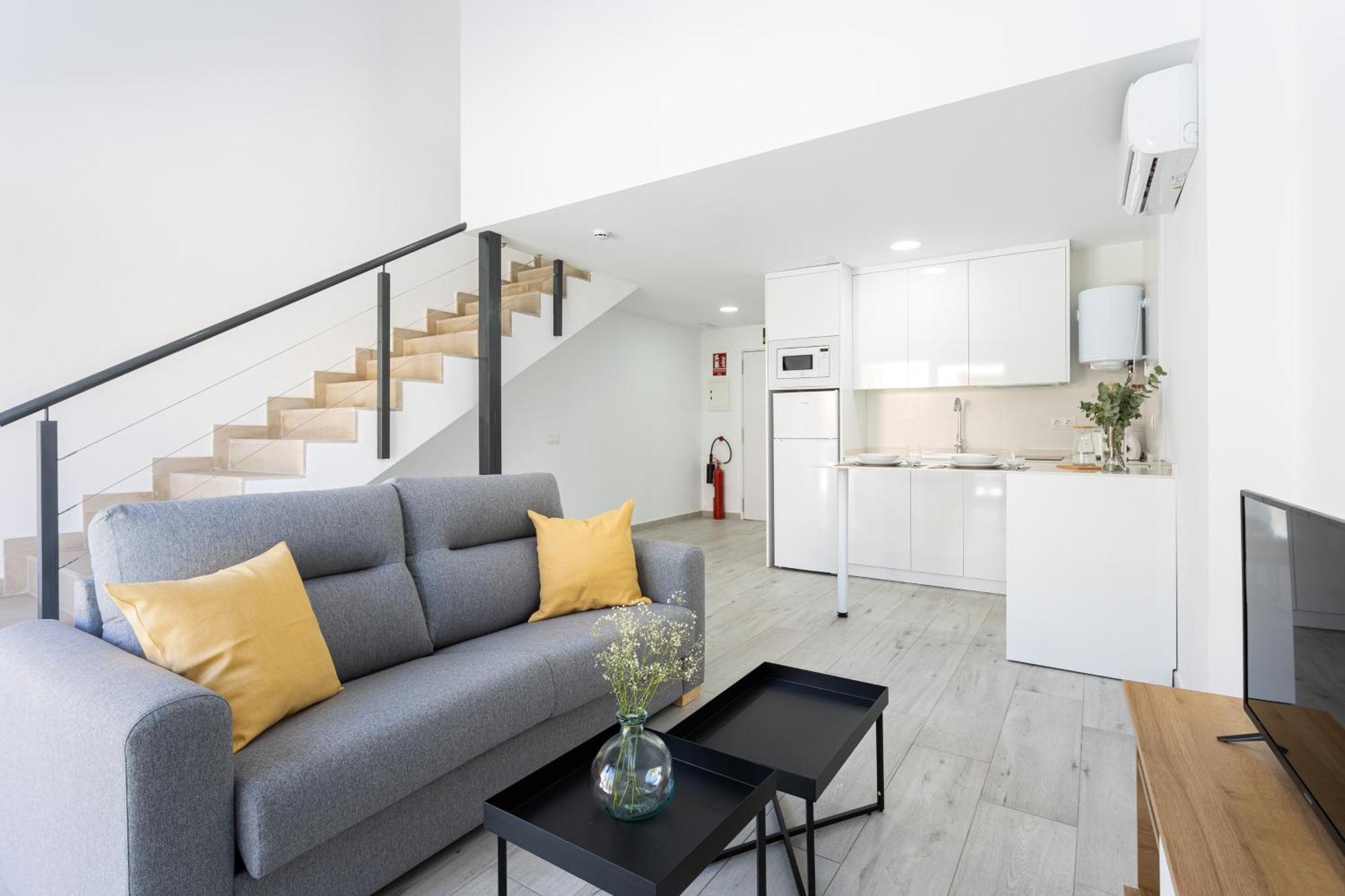 Apartamentos La Pelusa Malaga Ngoại thất bức ảnh